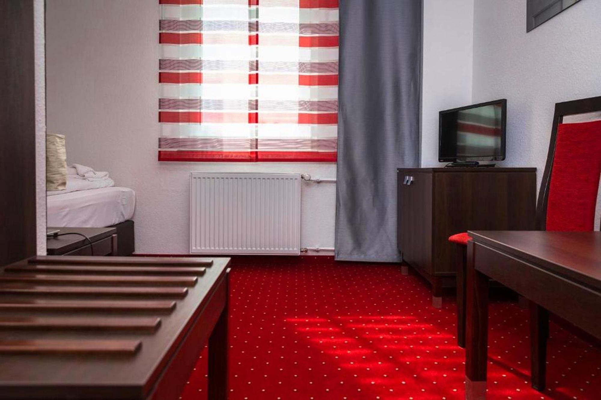Skyhotel Merseburg Pokoj fotografie